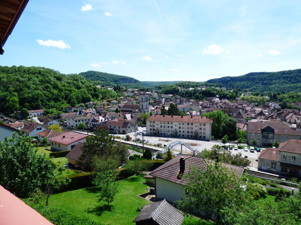 La Colline Aux Yeux Doubs Bed & Breakfast Baume-les-Dames Exterior photo